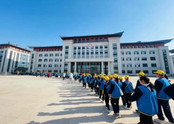 河北吴桥杂技艺术学校数字化平台落地：AI 排课 ，全模块管理